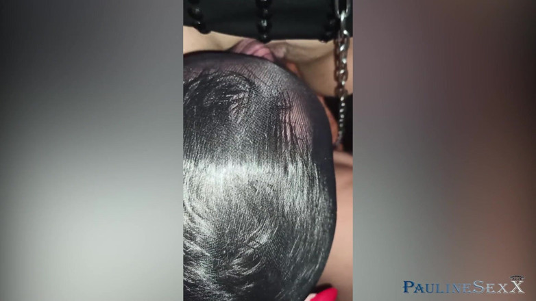 PaulineSexX: Nyonya mendominasi bawahan, duduk di wajahnya dan memerintahkan jilat memek