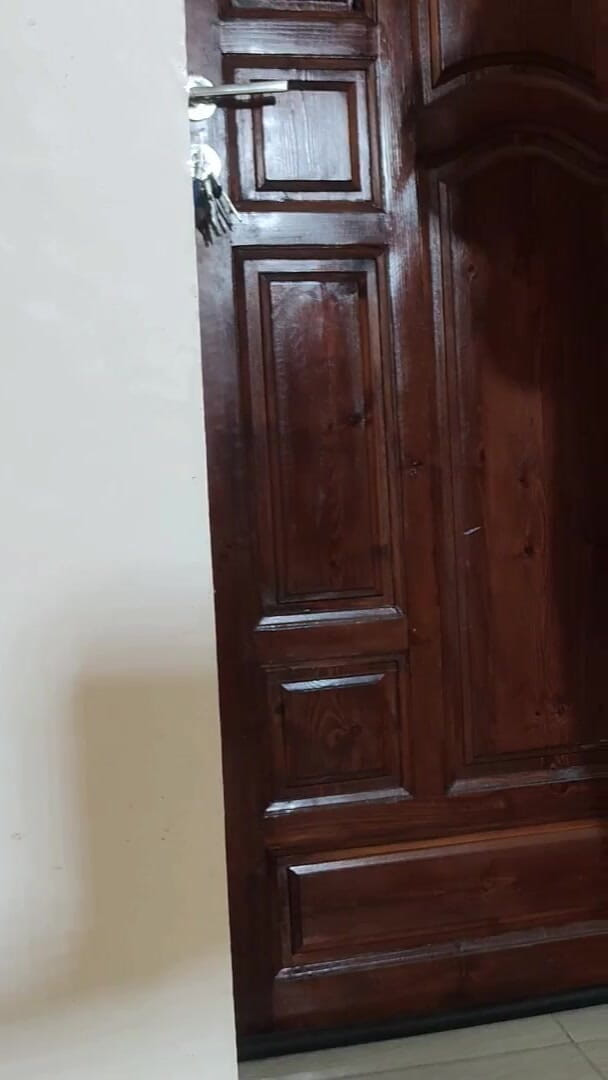 Basant: Kadın iri güzel kadın masrya ateşli seks arabi