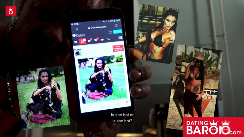Dating Baron: Gothic Milf Sidney Dark menjolok pepeknya sebelum dikongkek di atas...