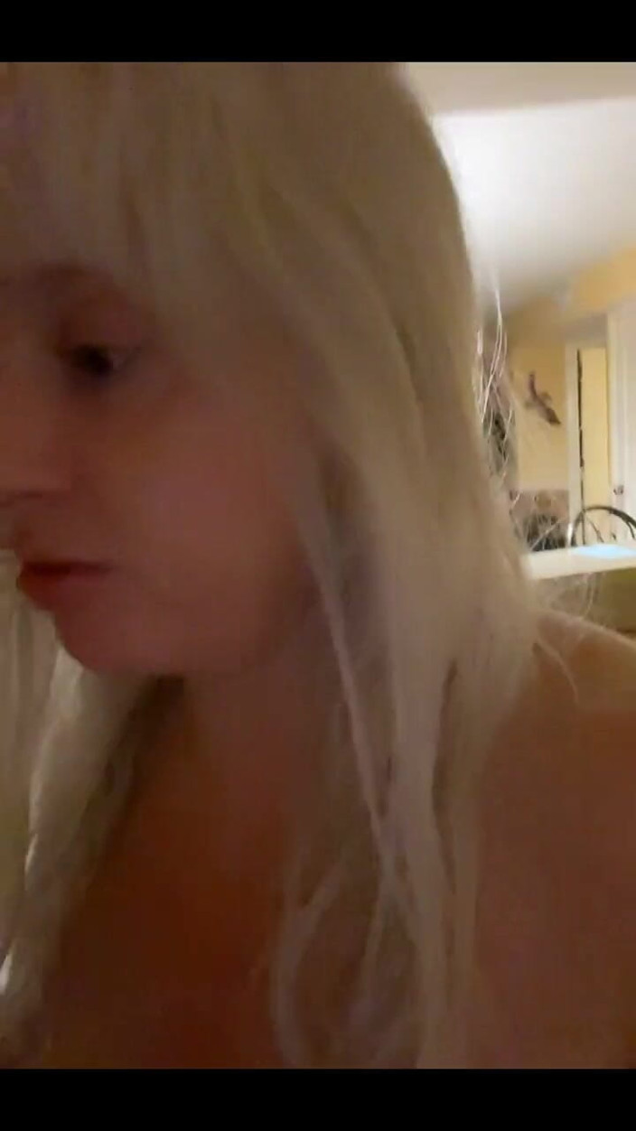 PaintedRose Taboo Femdom Fetish MILF: Сир будь ласка, geeez