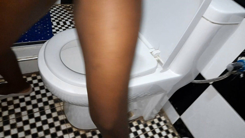 BMCs: Pisse torride avec mon homme en même temps