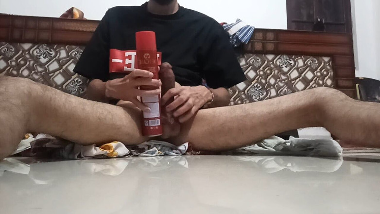 Desi__Panda: वाह पहली बार मेरे स्कूल दोस्त ने मुझे अपना बड़ा राक्षसी लंड दिखाया