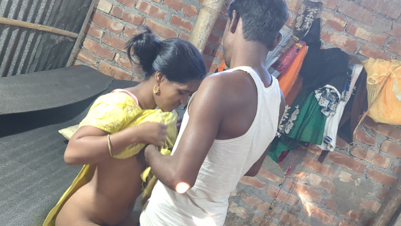 Localpron1: Desi Village – Video Seks Awek Panas