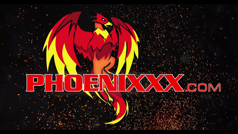 Phoenixxx: En fråga med sexig ny kille Lukas