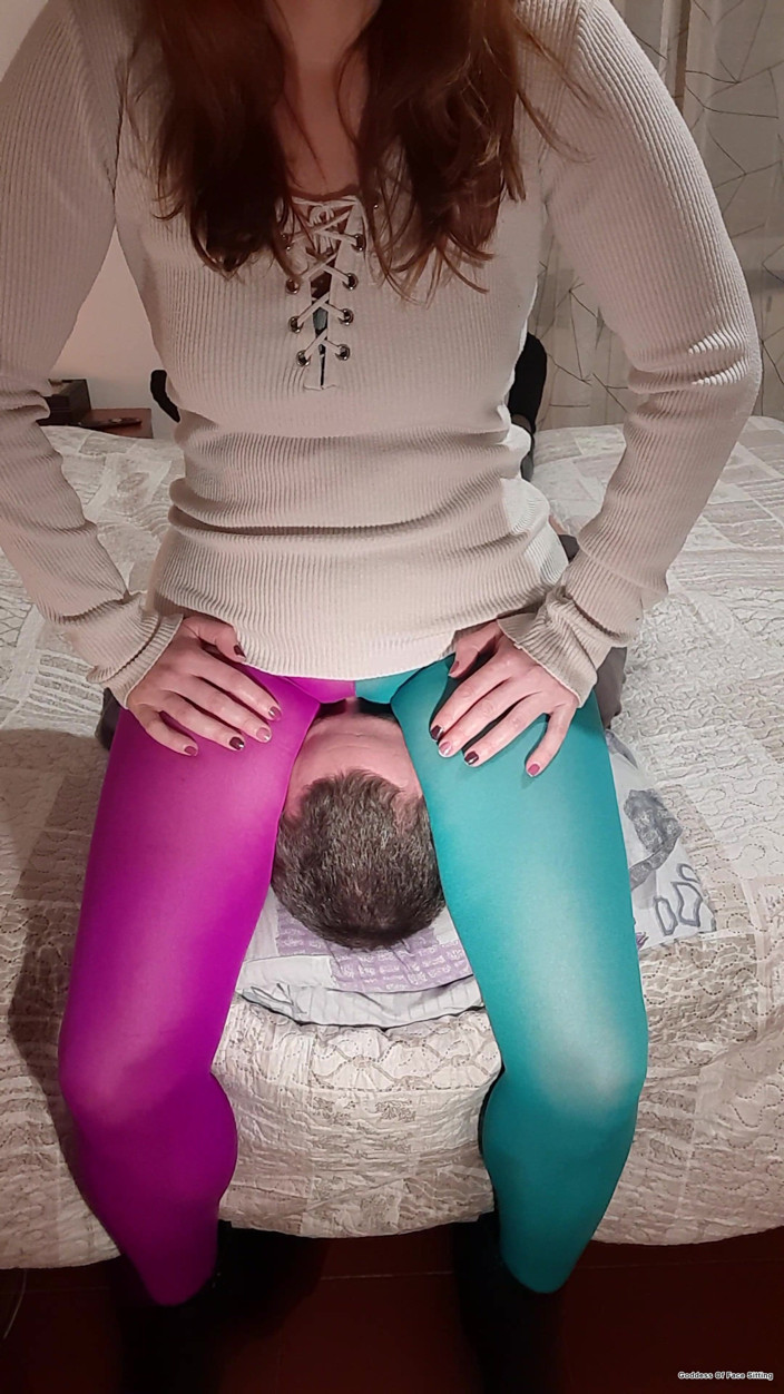 goddess82: Sexy Stephanie Smoth*s Její chudák otrokyně!
