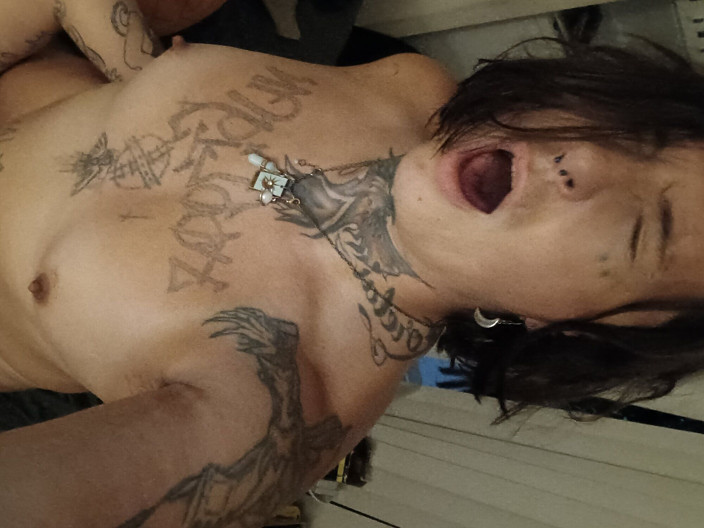 Chloe T Star: Solo una ragazza trans e il suo cazzo