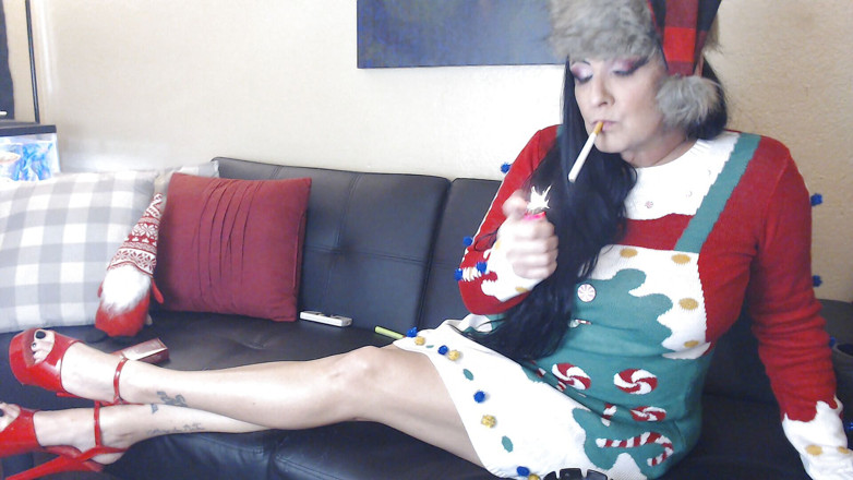 Abby Anna: Two cigarettes' in a row Xmas treat