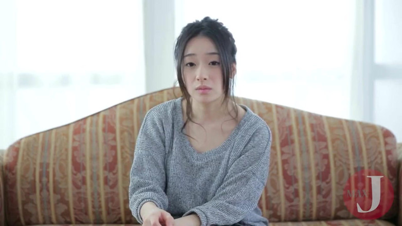 Asian happy ending: Сладкая азиатская тинка хорошо проводит время на кастинге