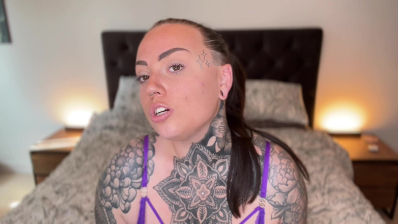 Miss Valentina: Kesucian mental
