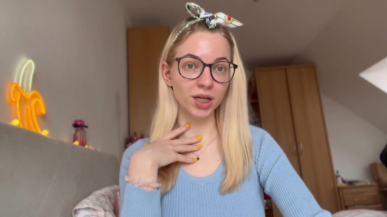 Goddess_Bella_Rae: Wie man ihr von seiner Mikrogröße erzählt!