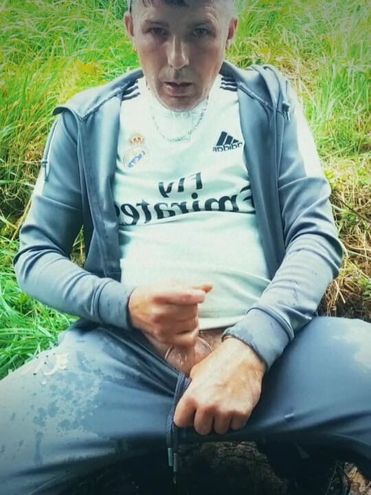 Scallyoscar: Sikanie wanking, picie sikania i zbliżenie spust w moich mokrych...