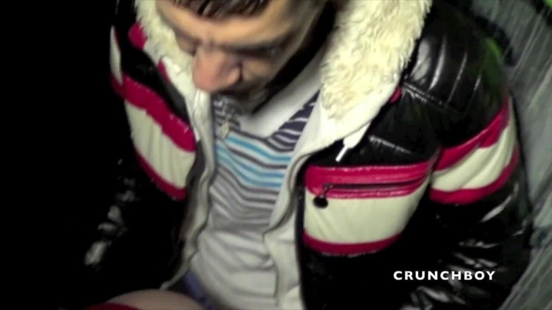 Crunch Boy: 야외에서 배드보이에게 따먹히는 토니