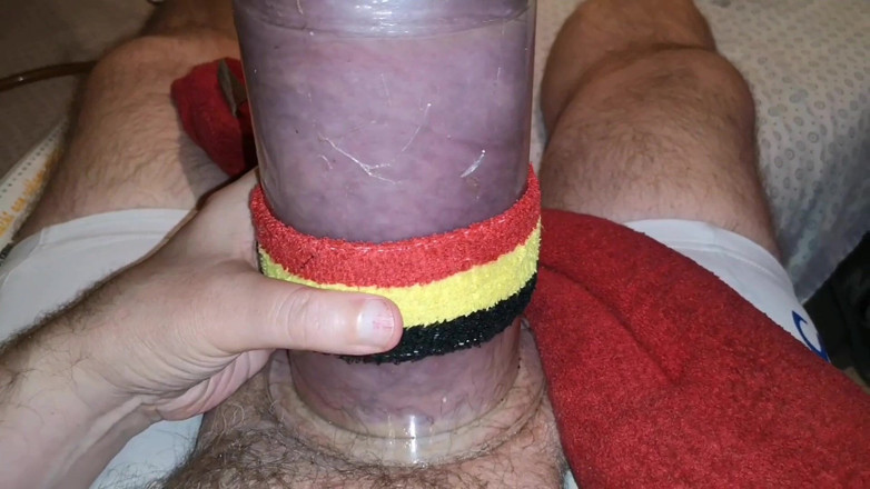 Monster_Meat_: Extrem regnbåge pumpar