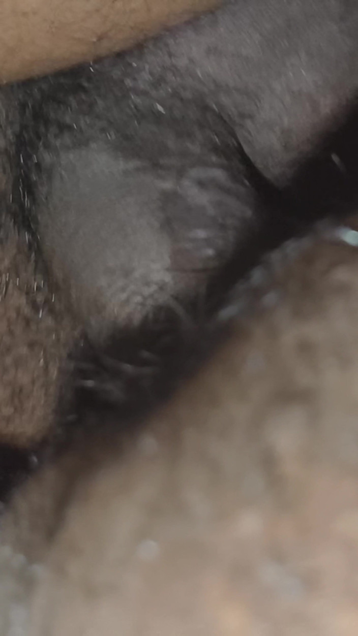 Realmallucouplevlog: Kära idag visar jag mina Mjölkiga bröst skakar