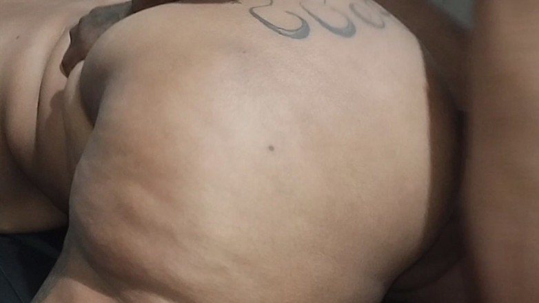 Suzyfuracao: BBW magro e arrogante che mangia