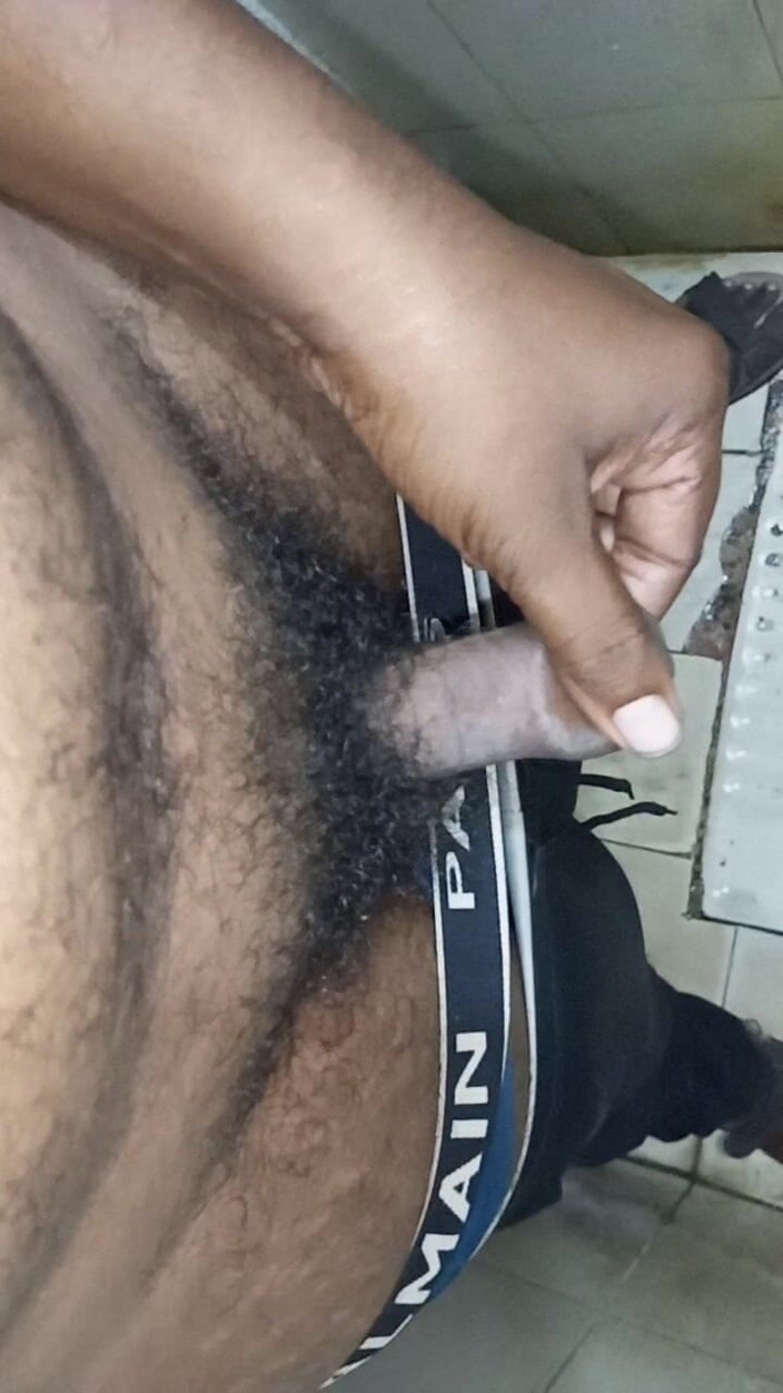 Sweet Indian cock: Mijn Desi grote pik meesterbatie met condoom