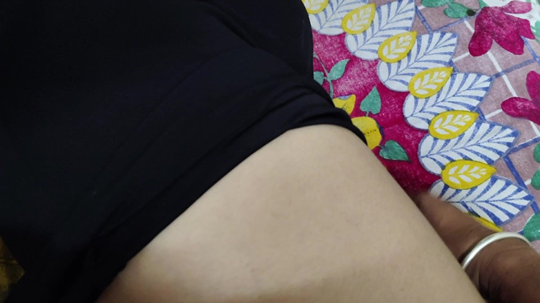 Desigirl37: Desi Village Flickas första gången - tight fitta knullas hårt i...