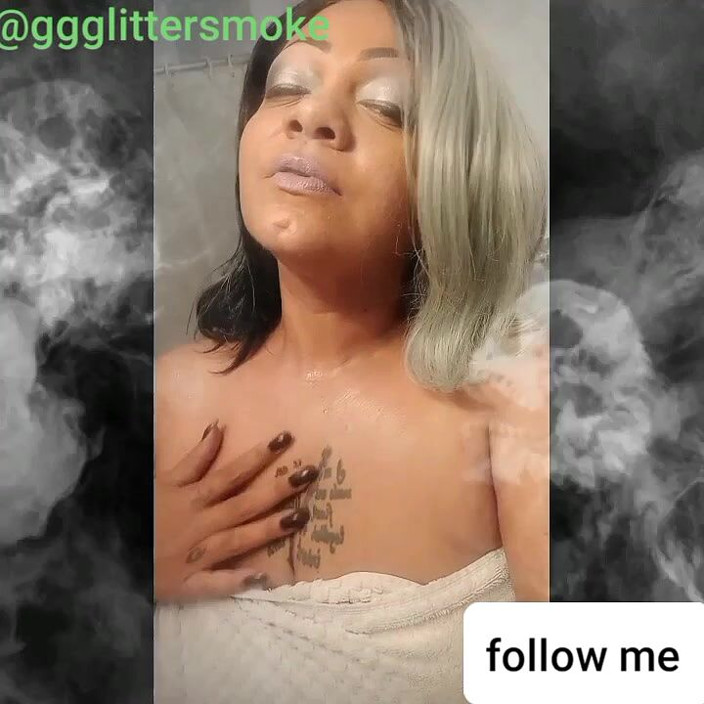 Glitters smoke haus: Так дивовижно!