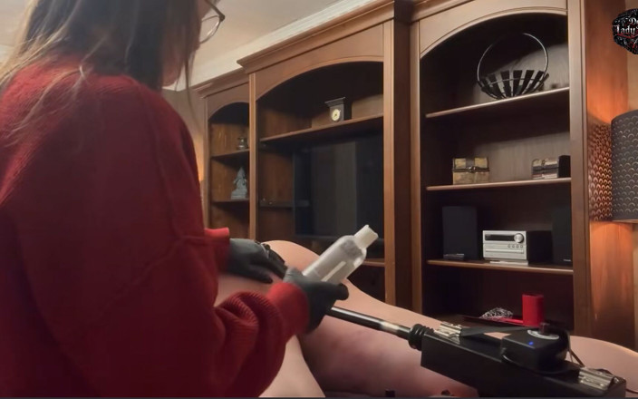 DomLadyMia: Domlady Mia - Punition de terreur pour l’esclave - Entraînement : Fucked Ass...