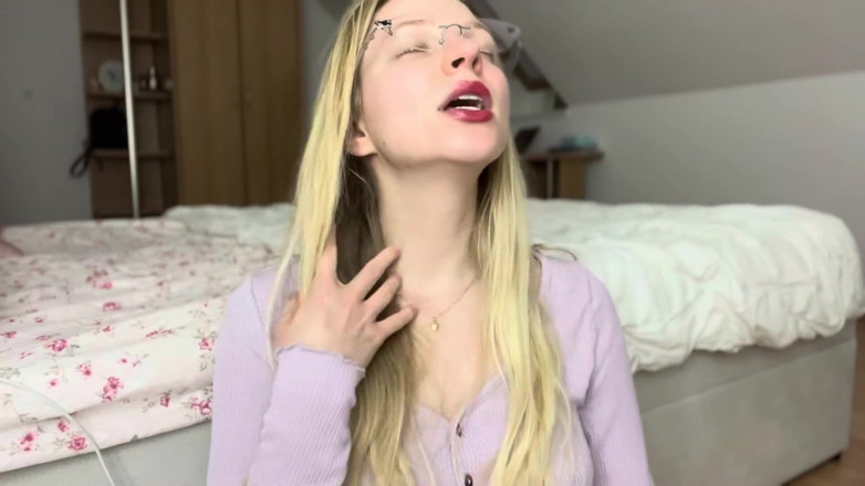 Goddess_Bella_Rae: Proč byste měli být na grindr právě teď app recenze