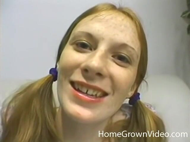 Homegrown Oral: Alison tóc đỏ vừa đủ hợp pháp được hai lần bắn tinh lên...