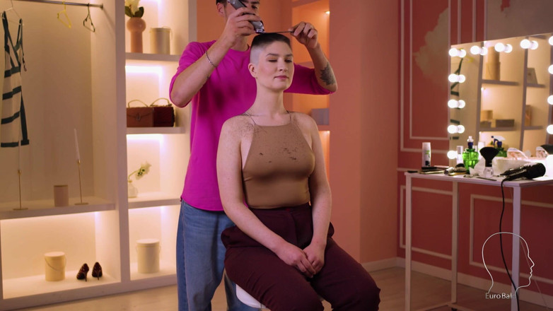 Euro Bald: Sophie