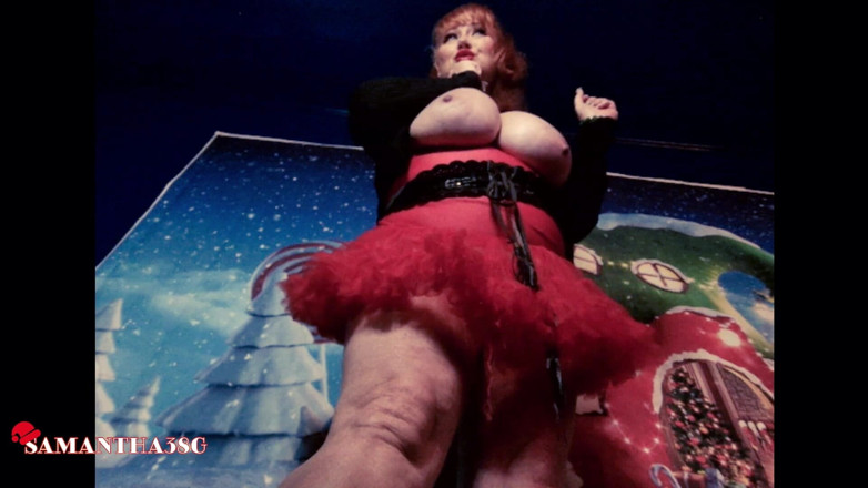 Samantha 38G: Гігантська місіс Клаус ловить ельфа