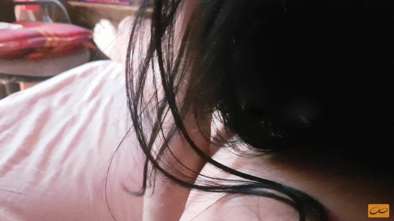Unlimited Orgasm: Adik tiri jalang memberikan saya blowjob secepat yang saya bangunkan