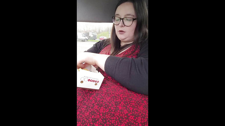 SSBBWLadyBrads: LadyBrads vs Burger King