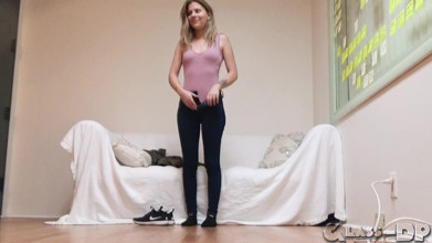 Blonde Eighteen Year Old I Met at the Mall Wants to Be a Pornstar