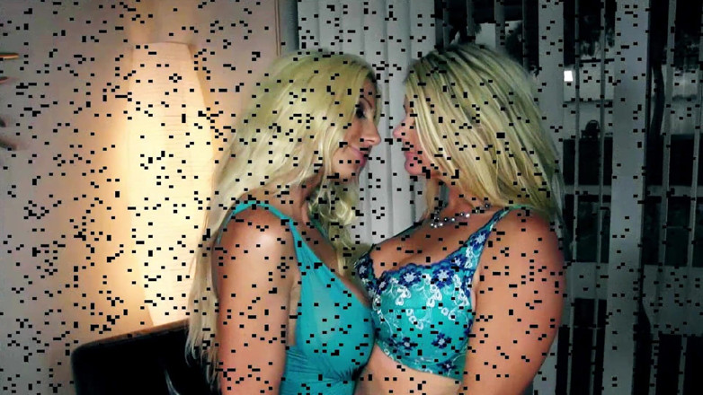 Vicky Vette: Hisap zakar suami saya! berganda Scandinavia! Vicky Vette &amp; Puma Swede!