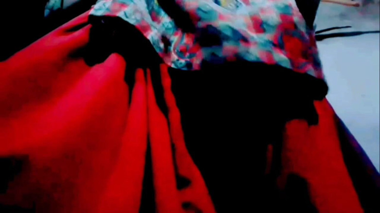 TricolorMusic3: 独自在家享受热辣美丽性感的乐趣抚摸阴户