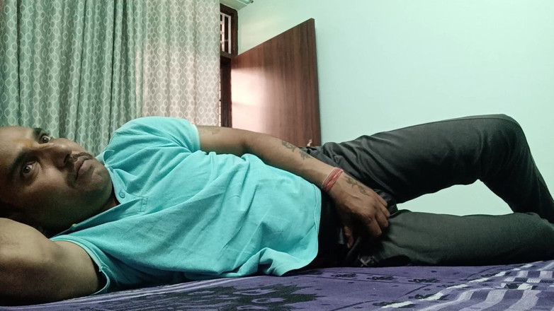 Rajasthani-old-lover: Hombre indio y muestra zapato de ducha y masturbación