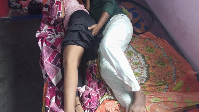Sobha rani: Meisje Ki Mast Relai video hit video