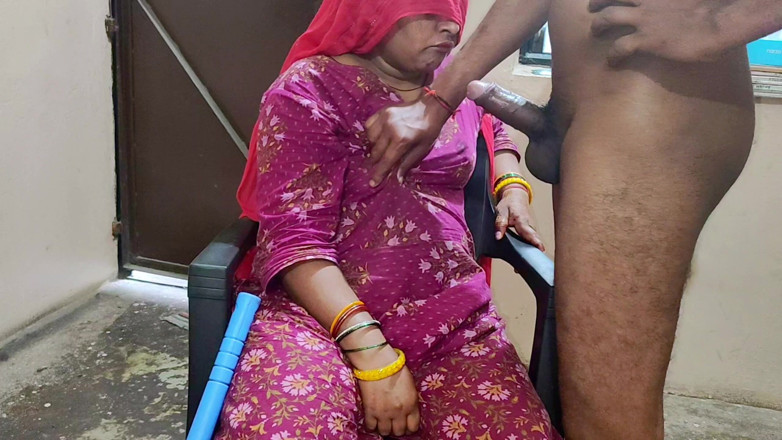 Annu bhabhi: Une sœur desi baise le voisin