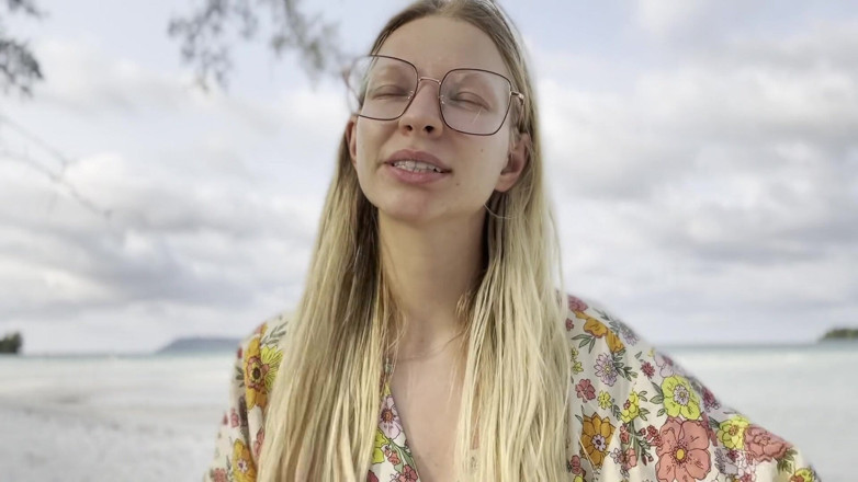 Goddess_Bella_Rae: Comment être esclave du sous-sol