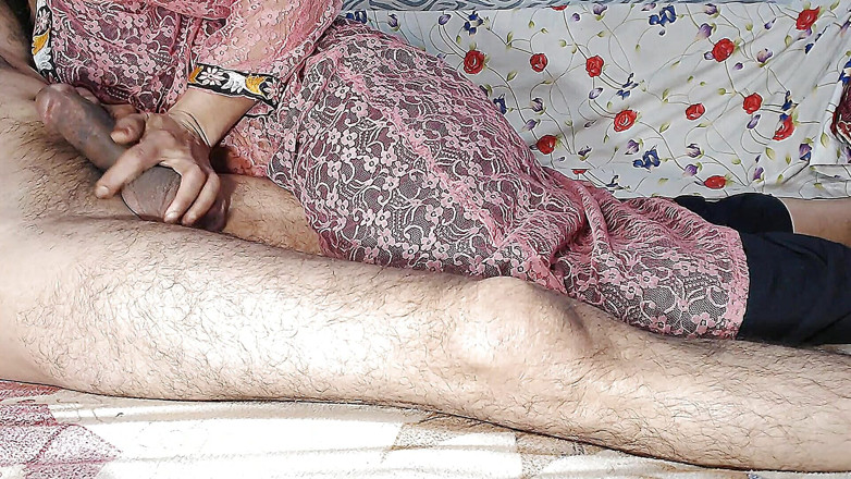 Netu: India paquistaní follada por el coño con hardsex en cuatro