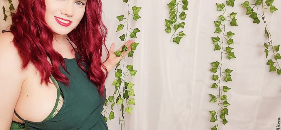 Scarlet Vixen: Ta suka jest trucizna (mp4)
