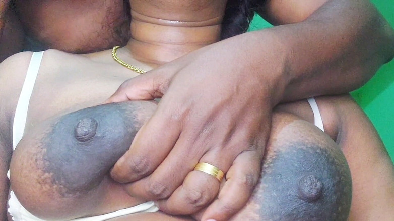 Desi Mohini: I Want Your Huge Boobs Bhabhi XXX New Video