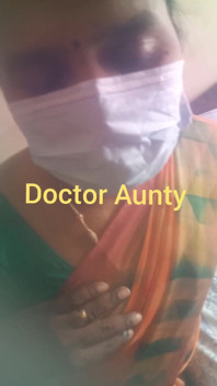 Tamil Doctor Aunty Consultant