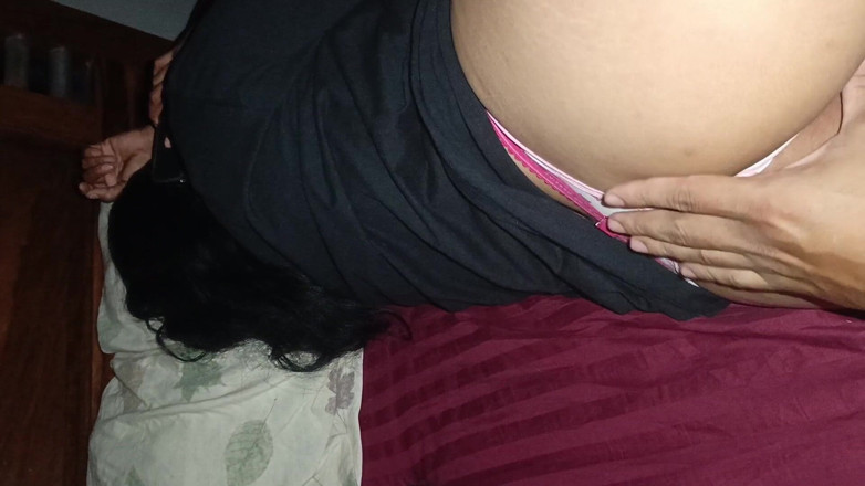 Karely Ruiz: Namorada infiel faz sexo com seu cunhado