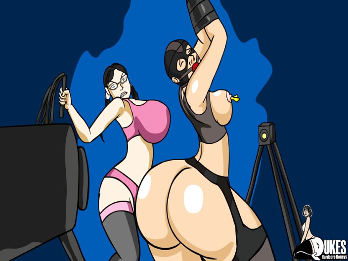 Dukes Hardcore Honeys: Une PAWG fesse le cul d'une MILF dans une séance...