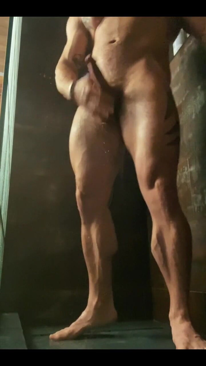 Leo Bayne: 작은 후장 운동 월요일 아침 재미