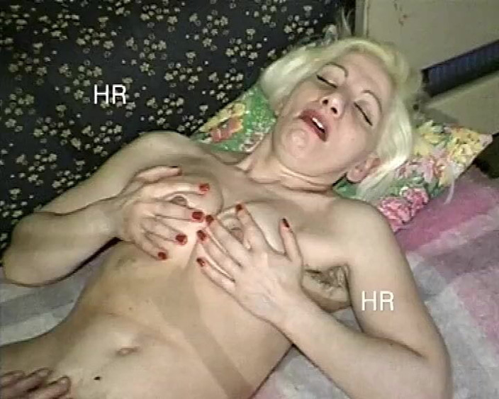 Hans Rolly: italská 90. léta, jak měly ženy s chlupatou kundičkou sex # 6