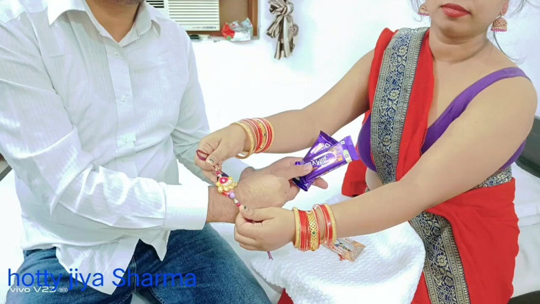 Hotty Jiya Sharmaa: Rakhi 2022: video seks saudara tiri india xxx dengan gerakan lambat