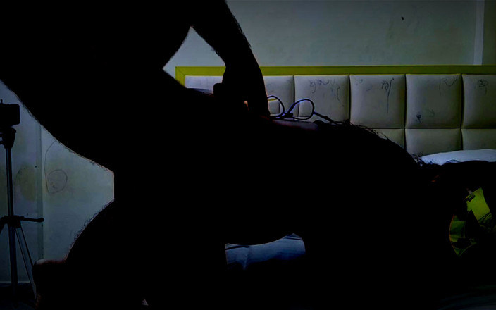 Ankita10000: Cowok kulit hitam kontol besar ngentot gadis india habis-habisan waktu...