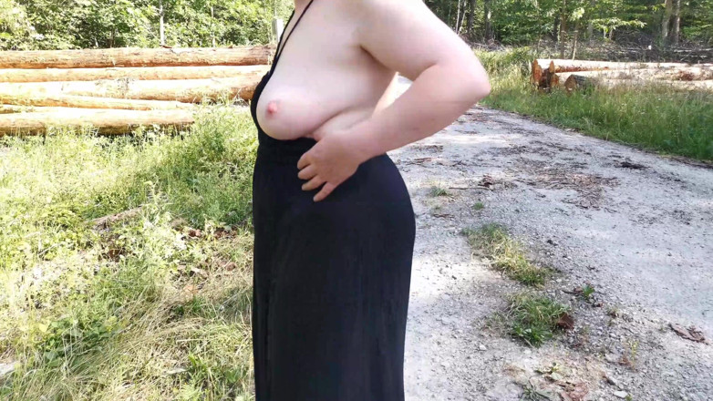 Bouncy Tits Action: Bröst slog offentligt