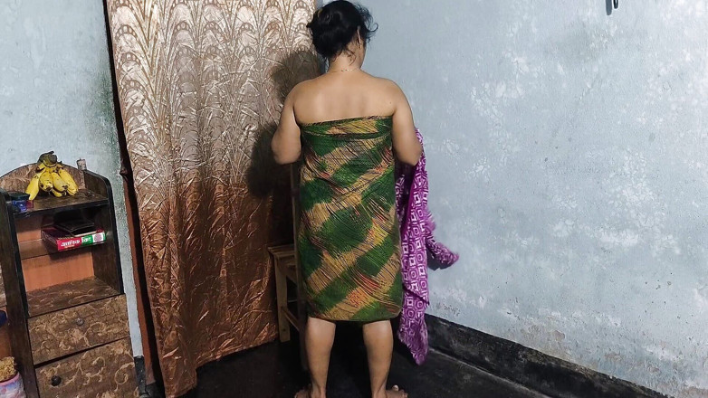 SAFI-SEXY: J’ai baisé une fille à gros nichons en levrette après avoir...