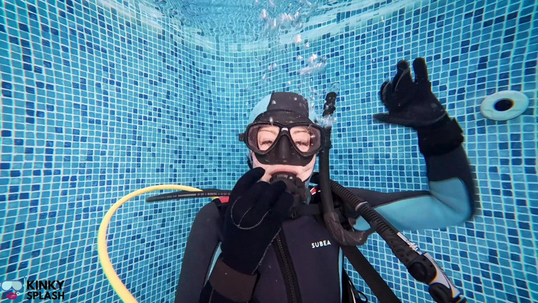 UKCuteGirl Lucy Lauren: Sesi pelatihan bawah air keterampilan scuba