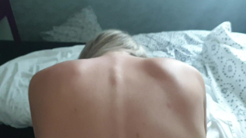 SexPetronille: Я люблю ранковий анальний трах і сквіртую!